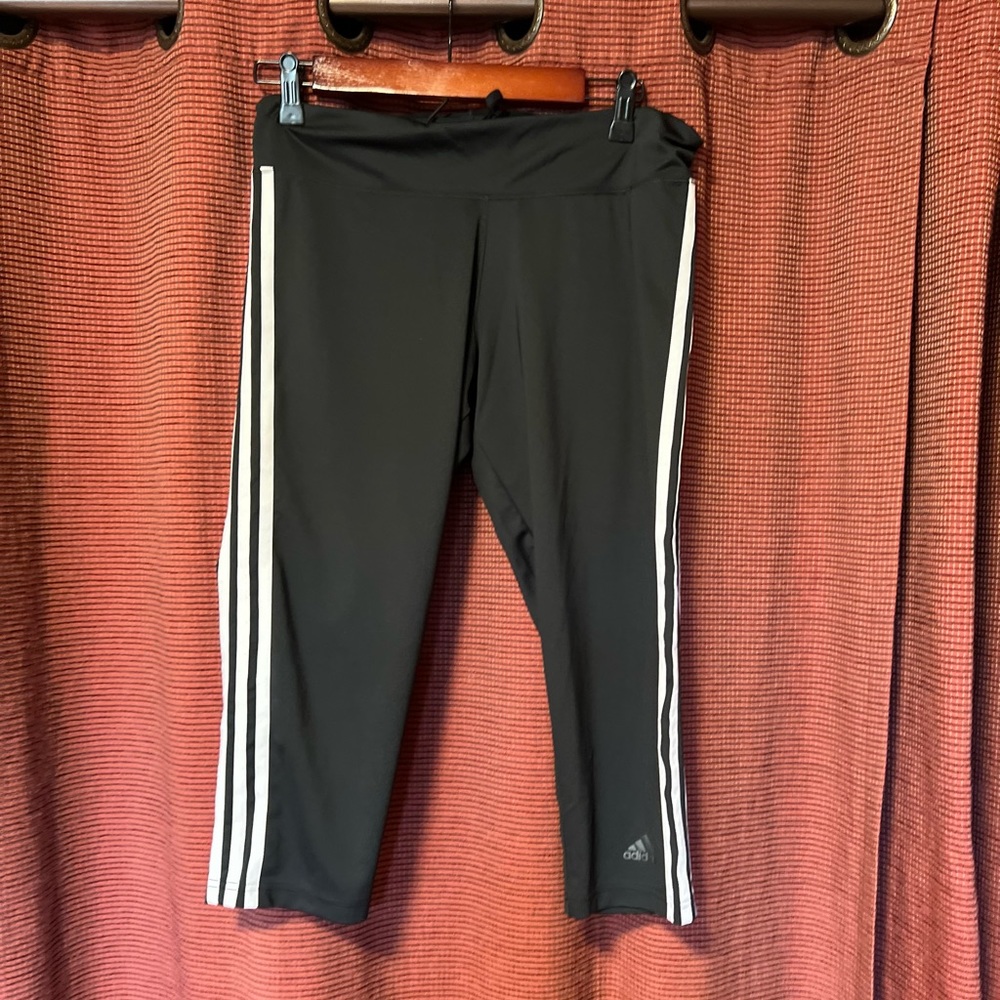 Adidas climalite capri pants
